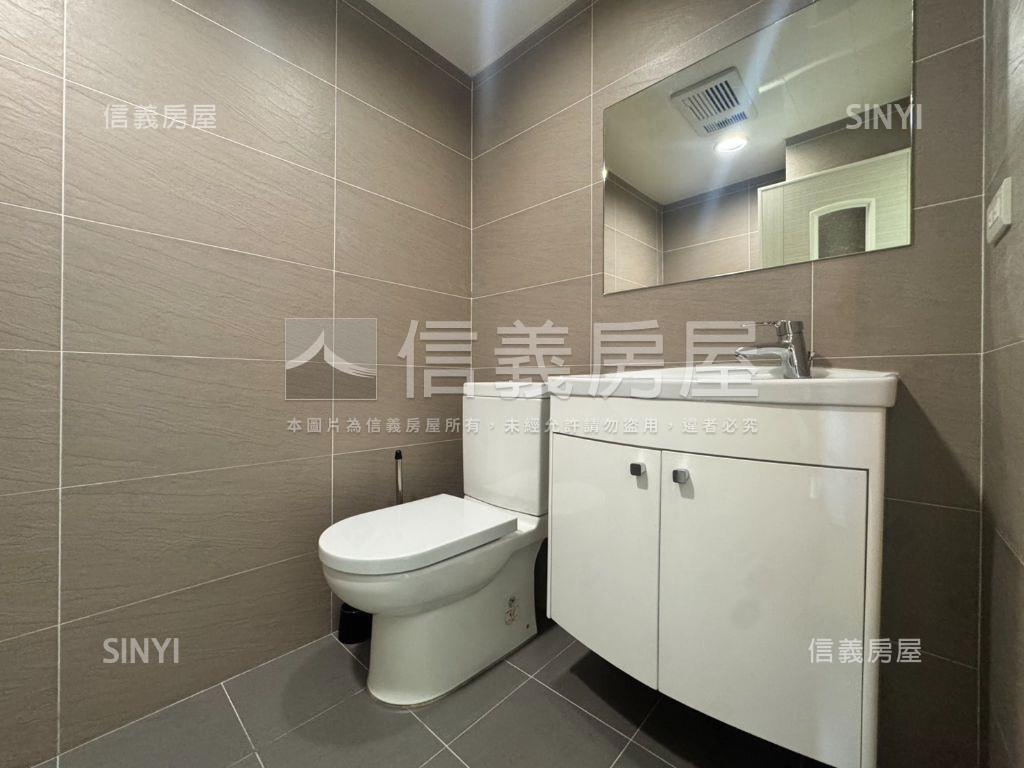 近新科國中四房裝潢美屋房屋室內格局與周邊環境