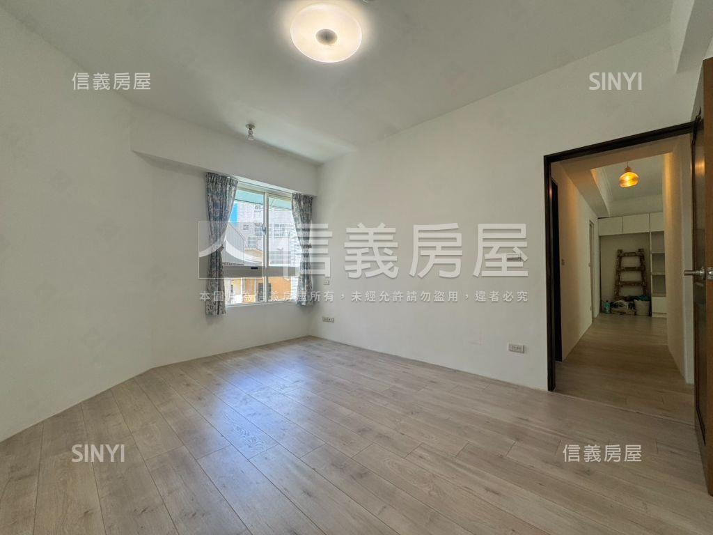 近新科國中四房裝潢美屋房屋室內格局與周邊環境