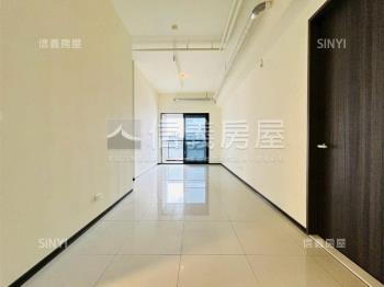 淳白邊間前後陽台三房車位