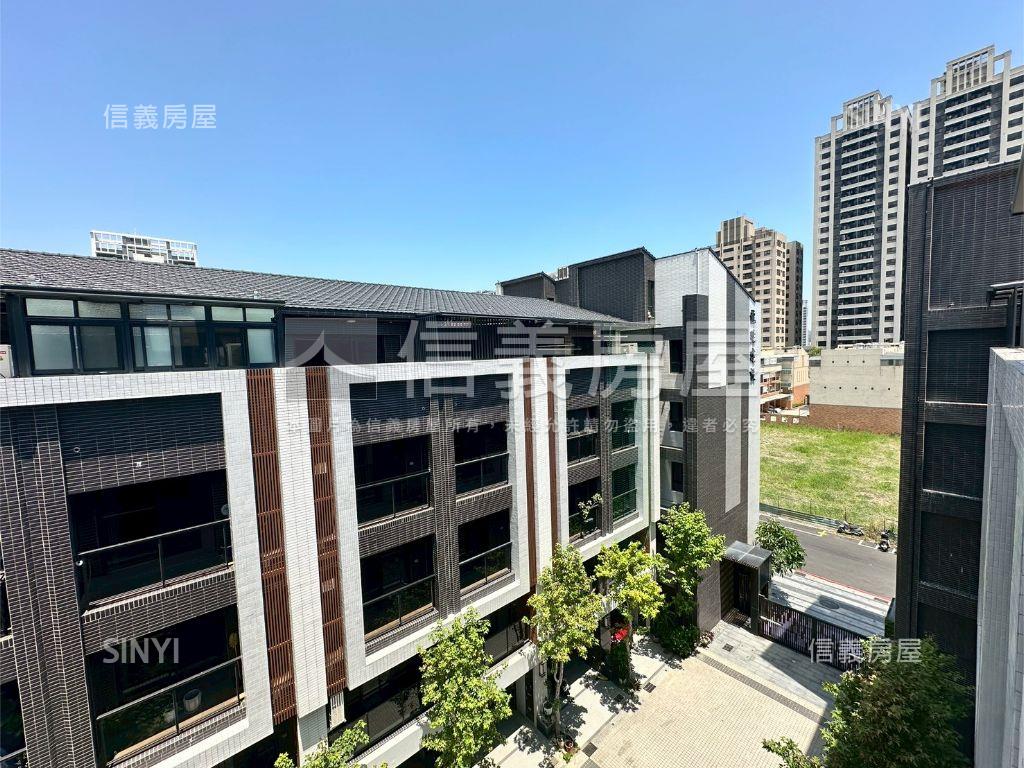 高大輕屋齡前後雙車墅房屋室內格局與周邊環境