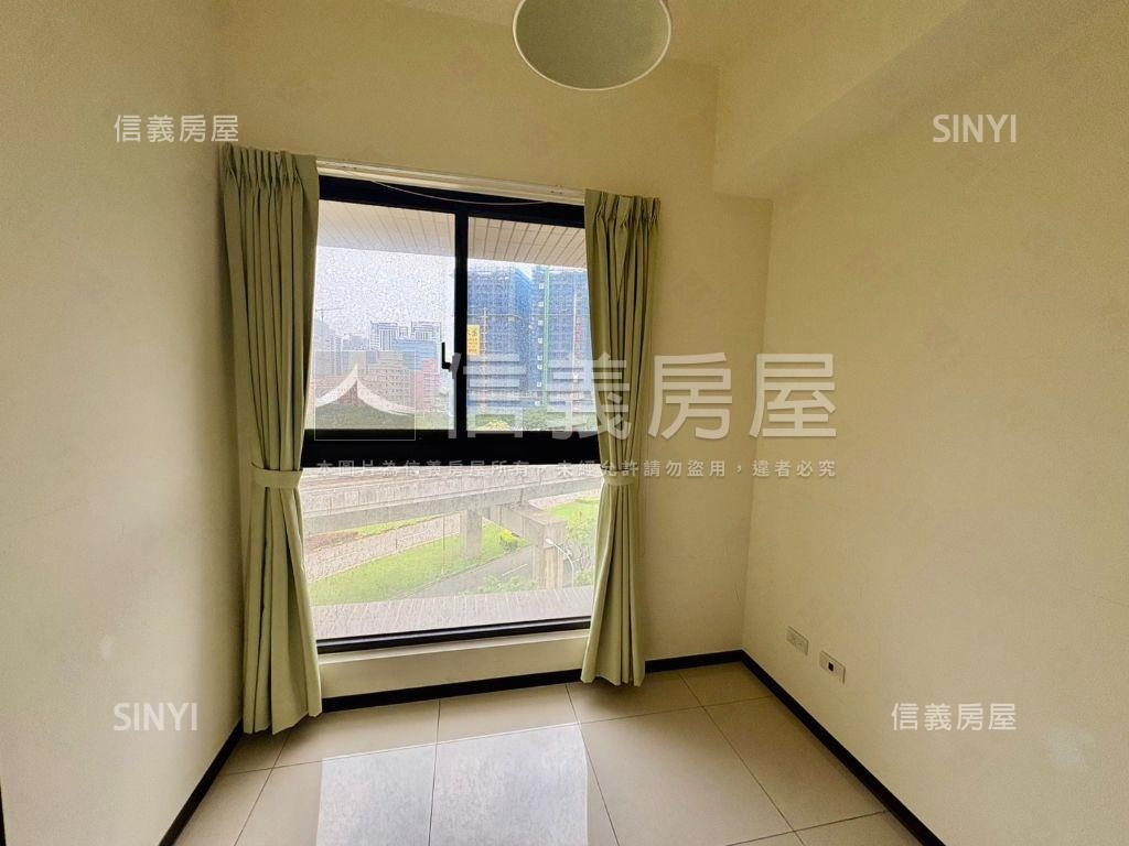 寶徠花園邊間三房房屋室內格局與周邊環境