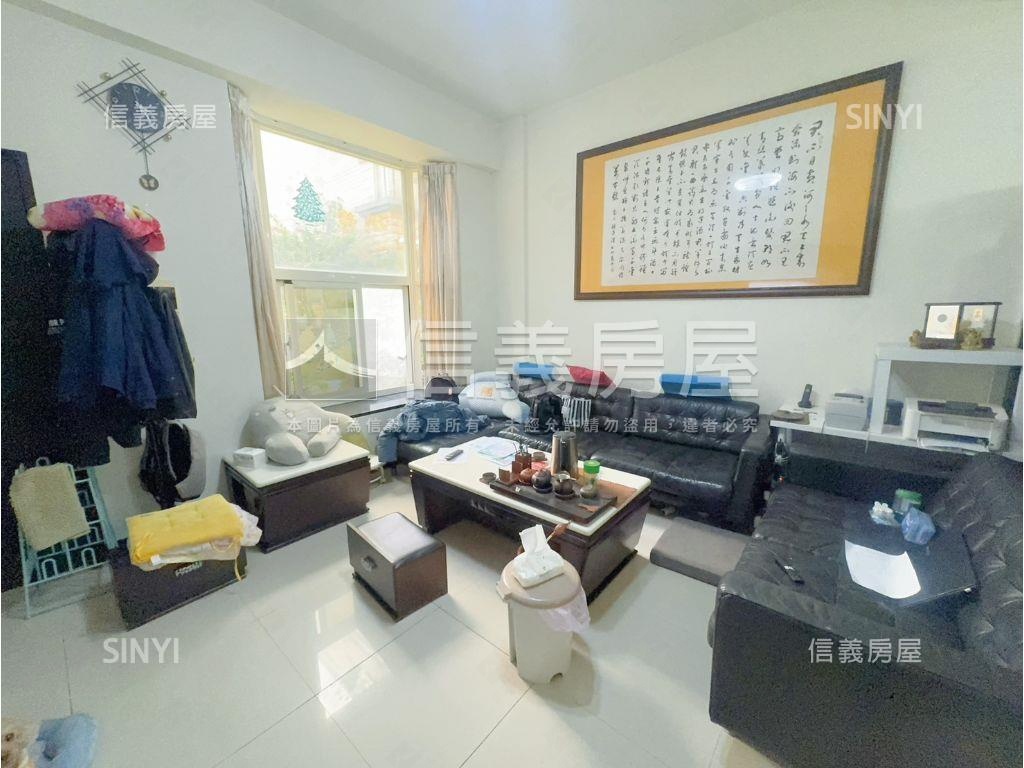 近新竹南寮快速道路美透天房屋室內格局與周邊環境