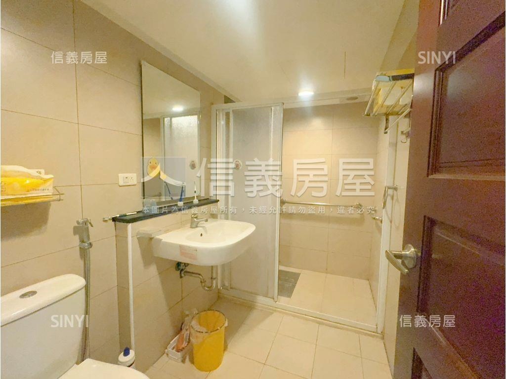 近新竹南寮快速道路美透天房屋室內格局與周邊環境