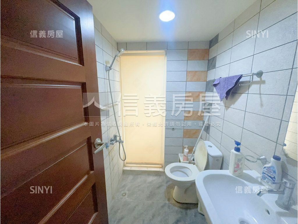 近新竹南寮快速道路美透天房屋室內格局與周邊環境