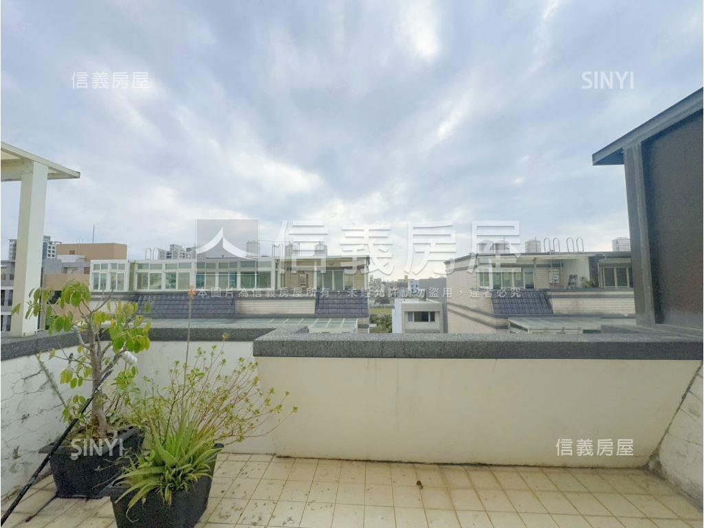 近新竹南寮快速道路美透天房屋室內格局與周邊環境