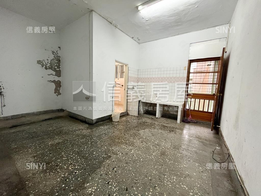 ㊣中清路前後活路金透店房屋室內格局與周邊環境