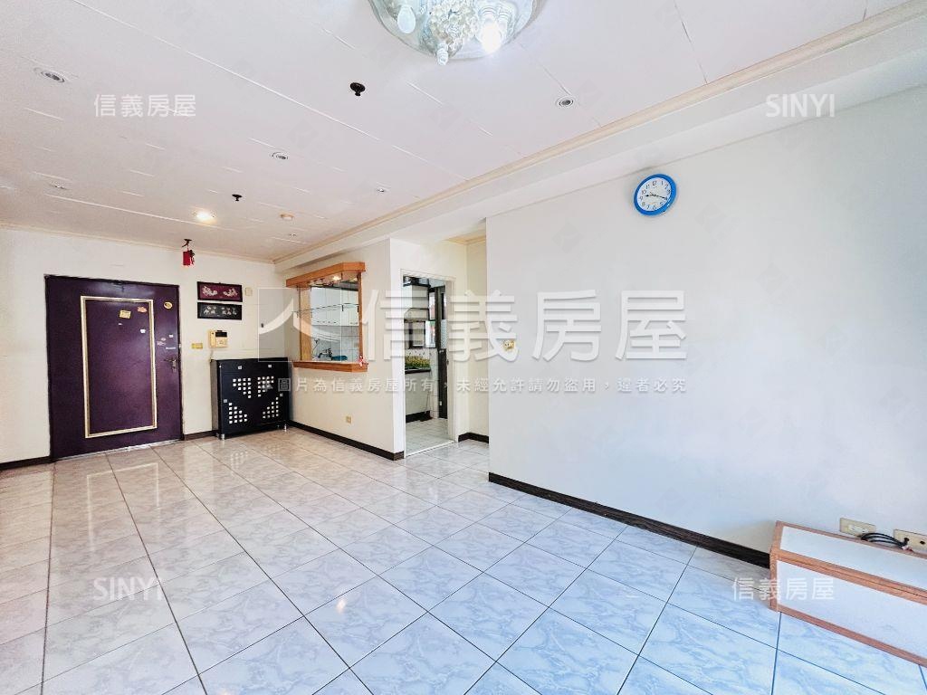 冠桃園稀有邊間美三房房屋室內格局與周邊環境