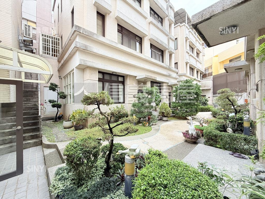 【八期】震後雙車透天房屋室內格局與周邊環境