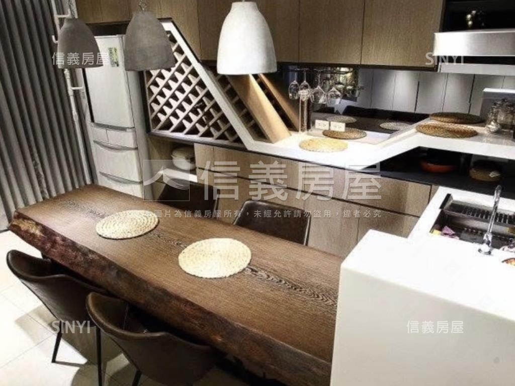 中山藝術紀陽台充電坡平房屋室內格局與周邊環境