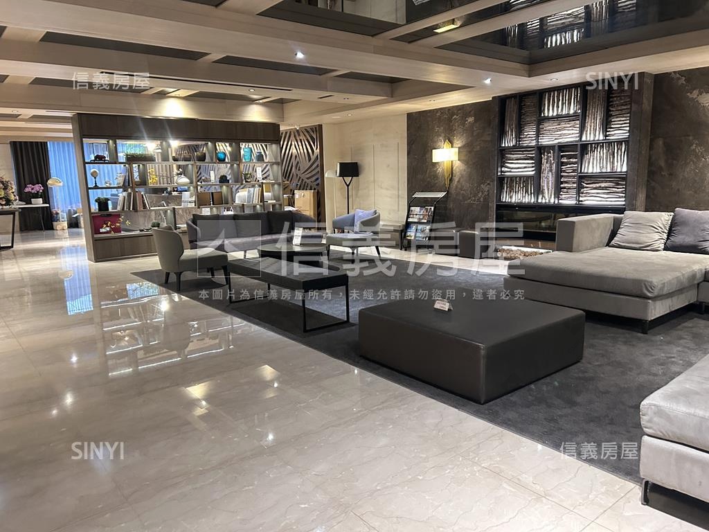 中山藝術紀陽台充電坡平房屋室內格局與周邊環境