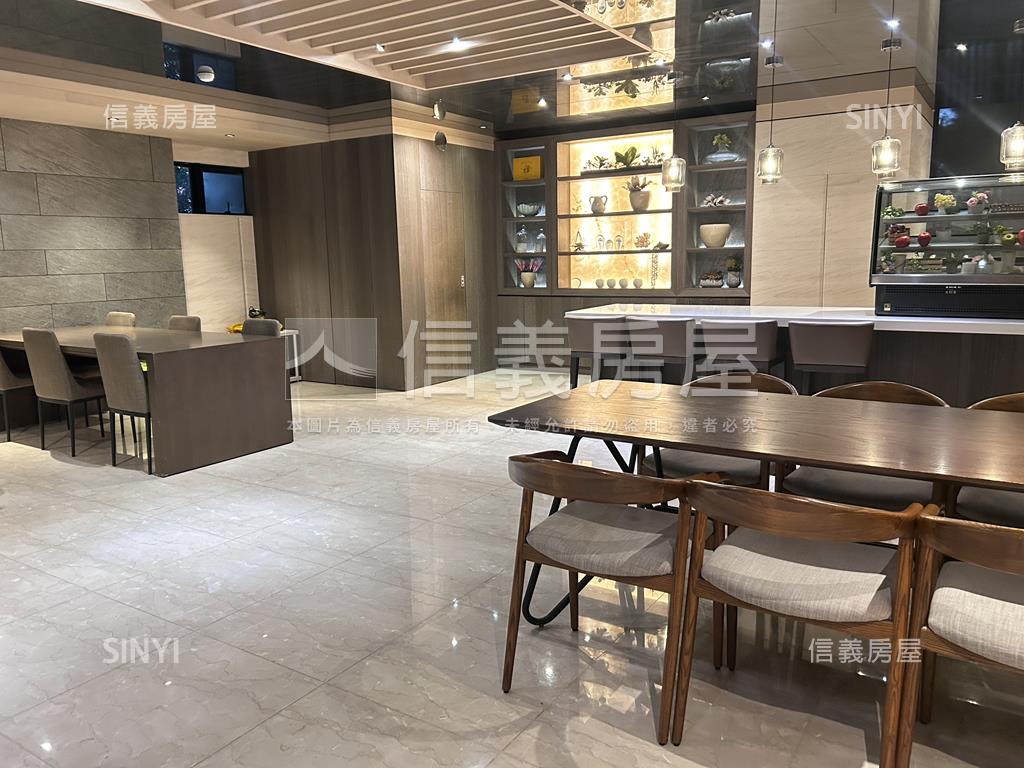 中山藝術紀陽台充電坡平房屋室內格局與周邊環境