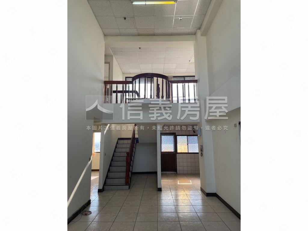 大里二期旁高樓四房附車位房屋室內格局與周邊環境