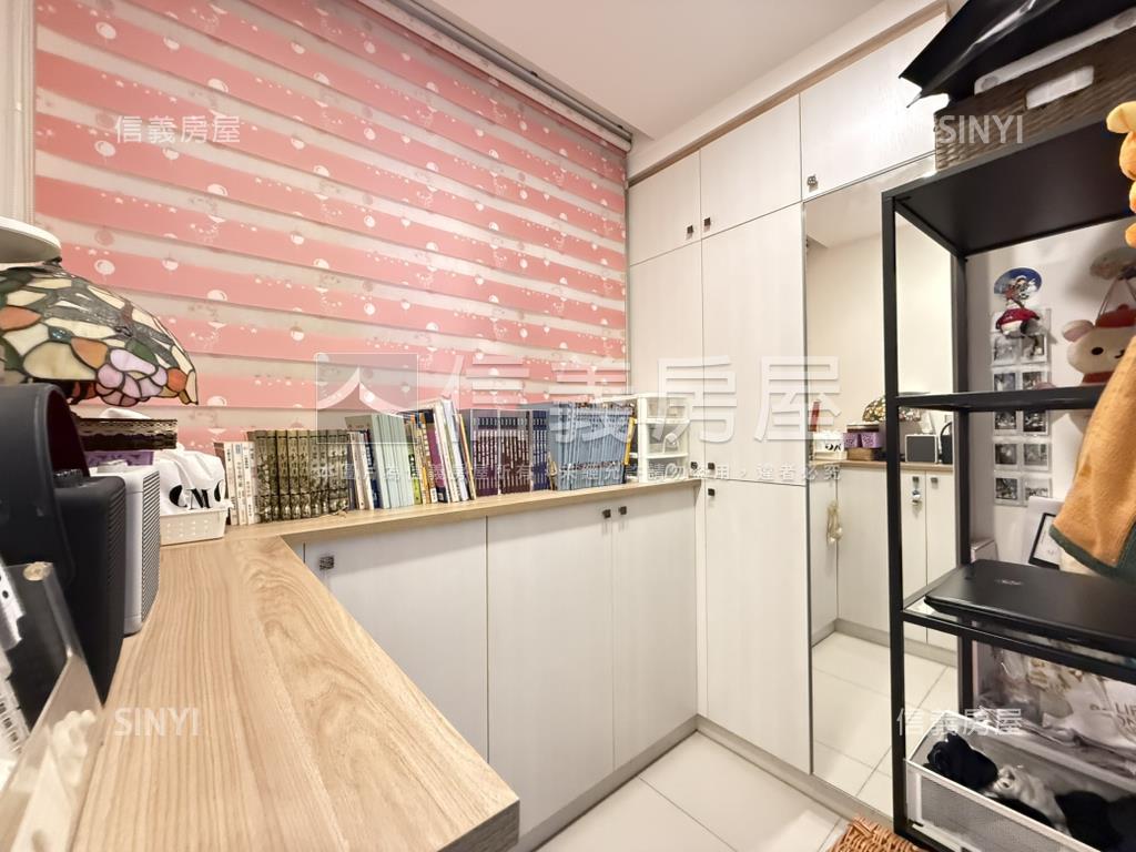 ［副都心］都峰苑四房美宅房屋室內格局與周邊環境