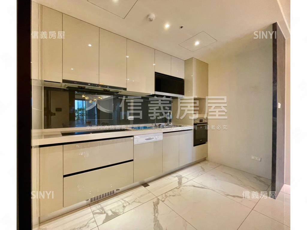 單元三惠宇裝潢三房雙平車房屋室內格局與周邊環境