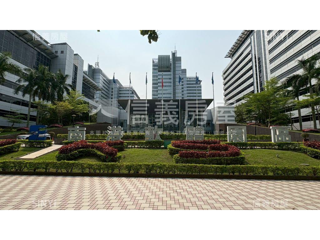 南軟一期辦公帶裝潢房屋室內格局與周邊環境