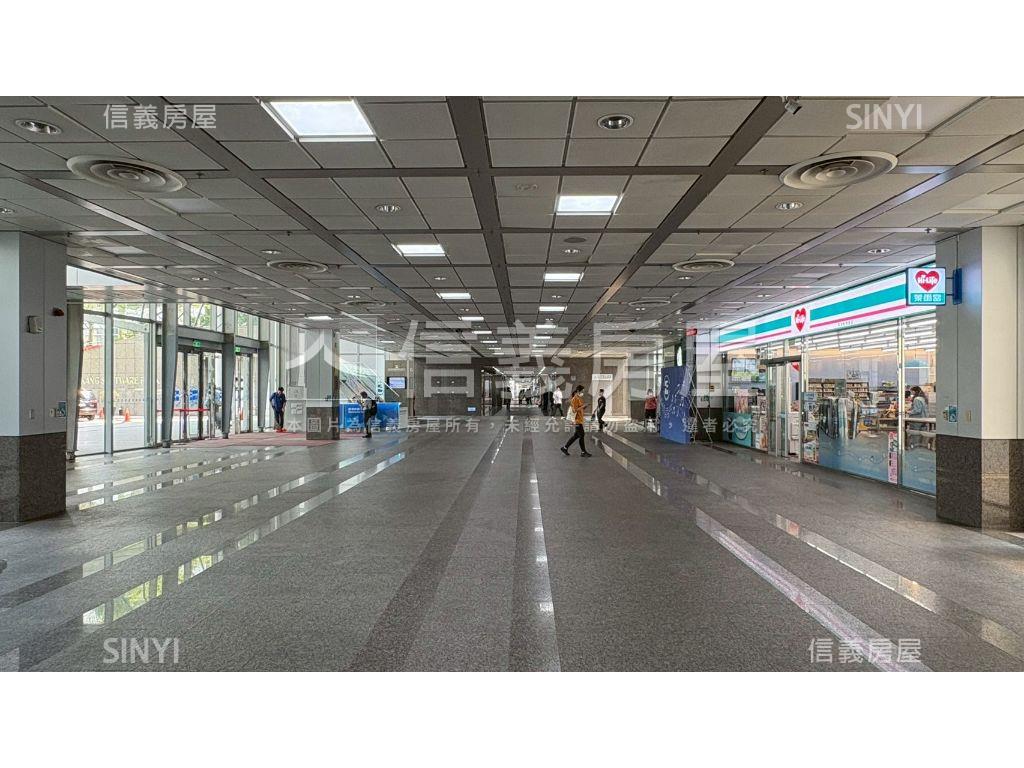 南軟一期辦公帶裝潢房屋室內格局與周邊環境