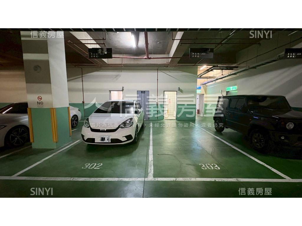 南軟一期辦公帶裝潢房屋室內格局與周邊環境