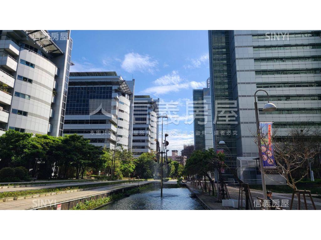 南軟一期辦公帶裝潢房屋室內格局與周邊環境