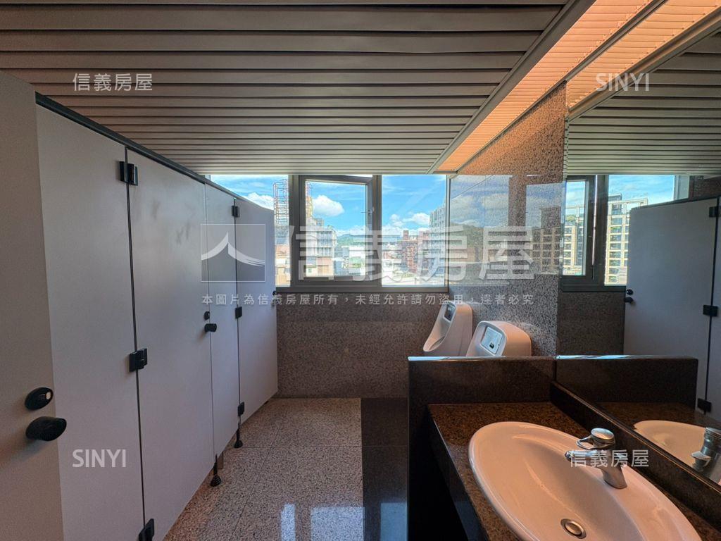 近捷運文普世紀天廈小辦公房屋室內格局與周邊環境