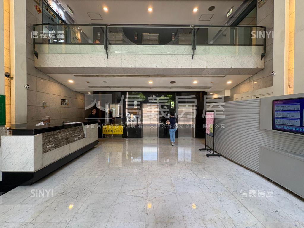 近捷運文普世紀天廈小辦公房屋室內格局與周邊環境