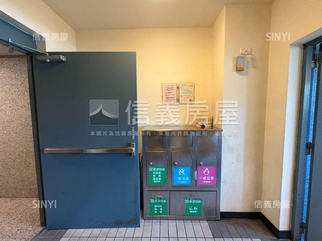 近捷運文普世紀天廈小辦公房屋室內格局與周邊環境