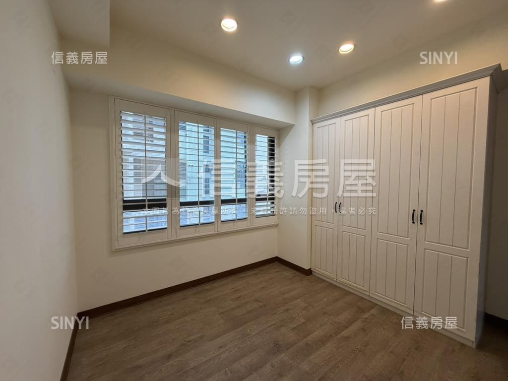 未來捷運巴黎香榭四房房屋室內格局與周邊環境