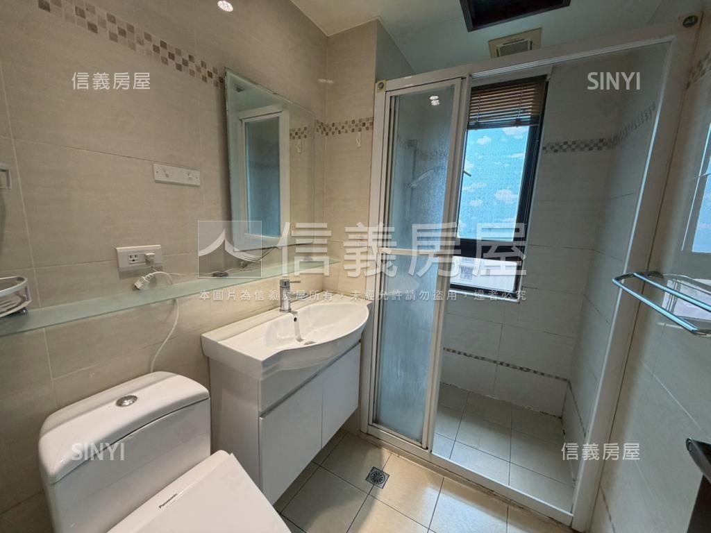 未來捷運巴黎香榭四房房屋室內格局與周邊環境