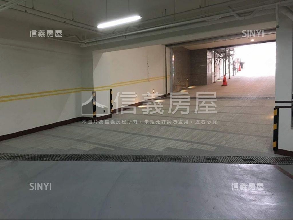 聚合發寶慶２１兩房車位房屋室內格局與周邊環境