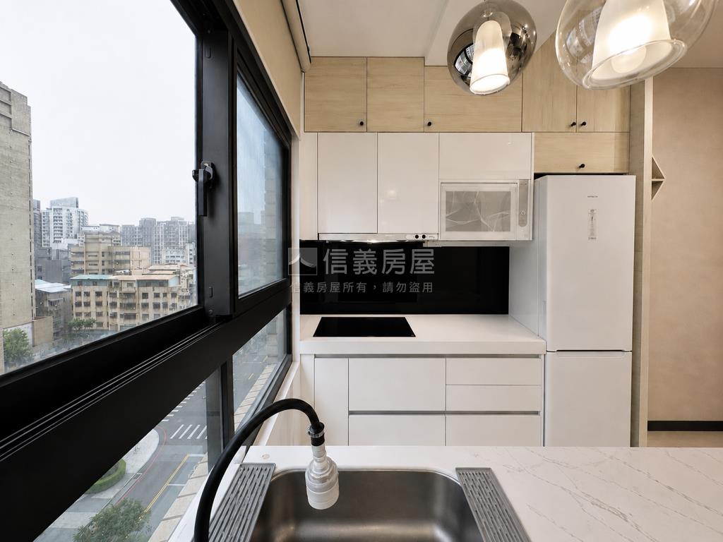 微笑之心邊間招財旺旺喵喵房屋室內格局與周邊環境