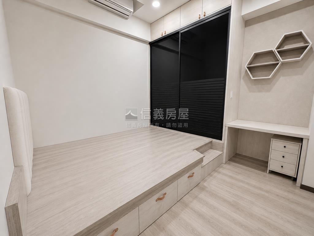 微笑之心邊間招財旺旺喵喵房屋室內格局與周邊環境