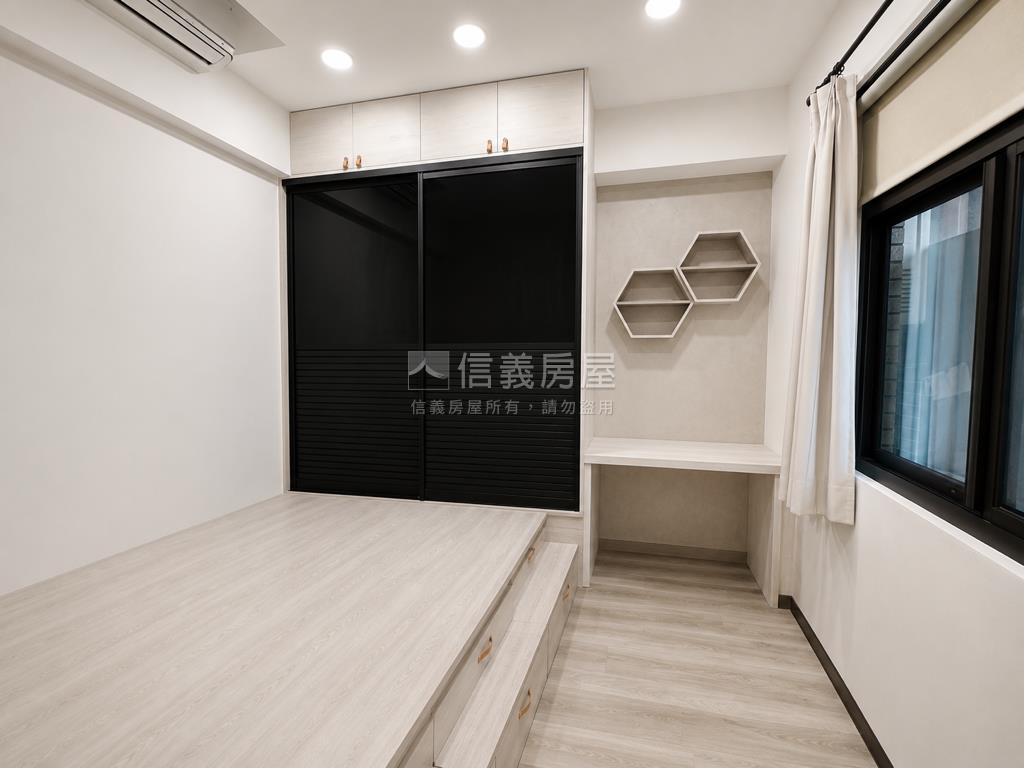 微笑之心邊間招財旺旺喵喵房屋室內格局與周邊環境