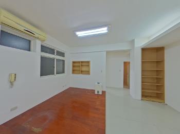 中正商圈黃金二樓