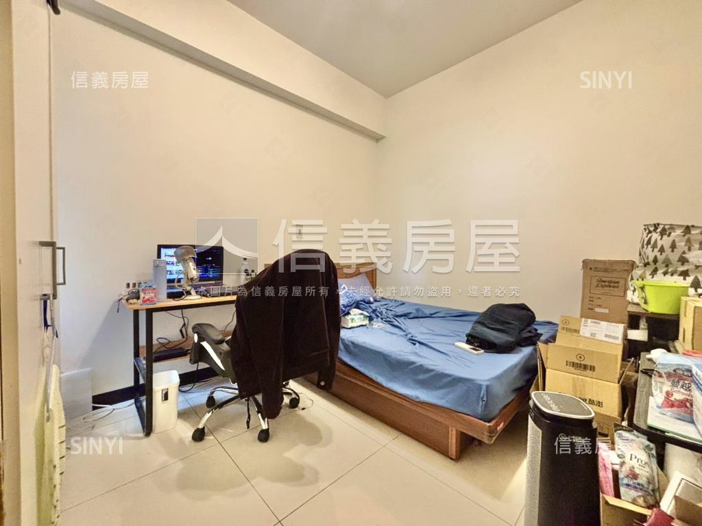 信義之心●兩房車位房屋室內格局與周邊環境