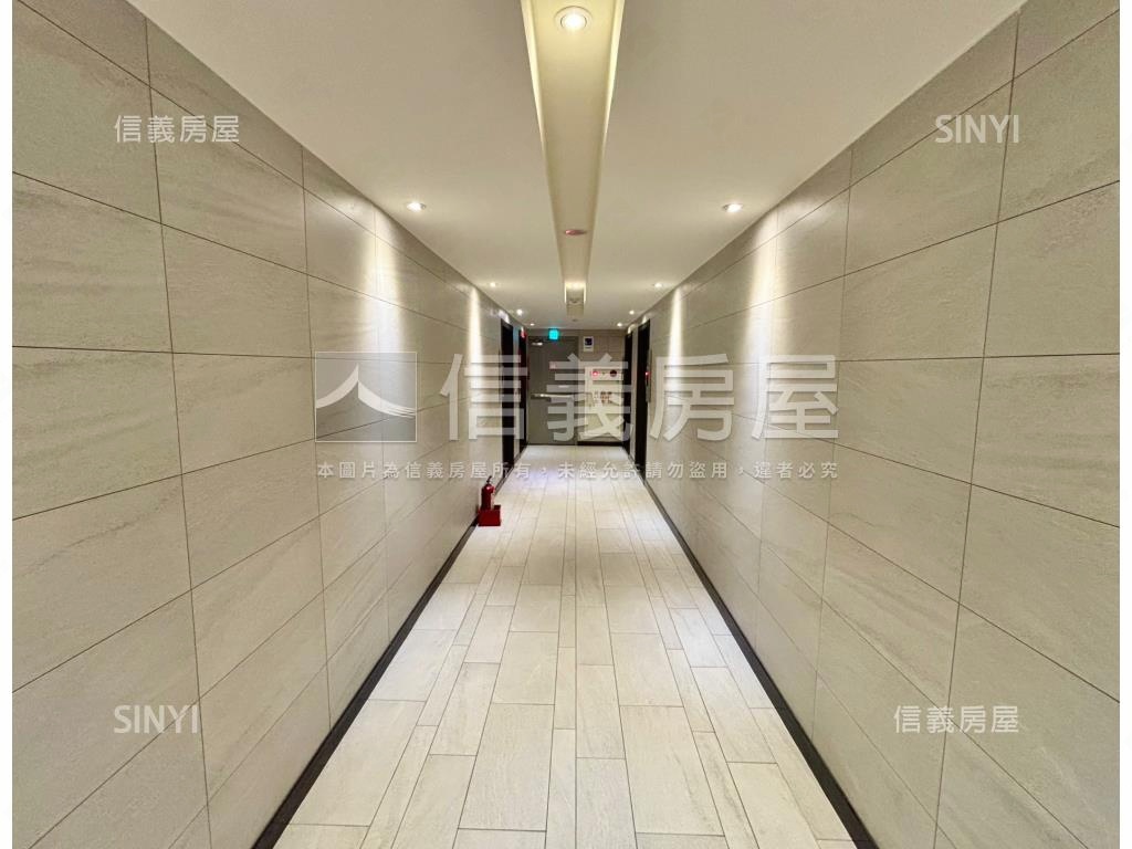 信義之心●兩房車位房屋室內格局與周邊環境