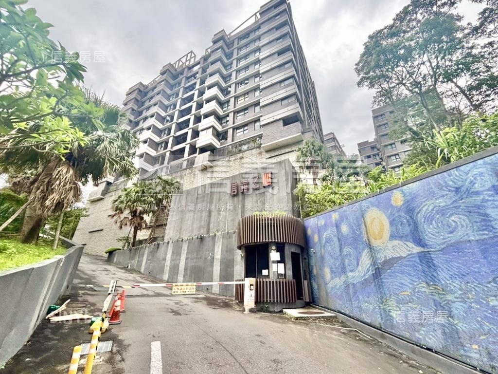 信義之心●兩房車位房屋室內格局與周邊環境