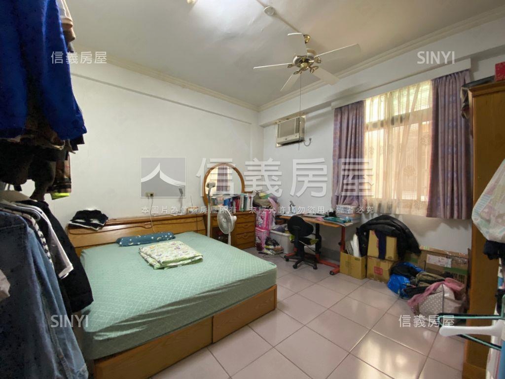 臨路四房美透天，近德芳路房屋室內格局與周邊環境