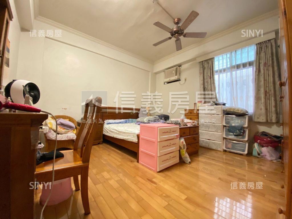 臨路四房美透天，近德芳路房屋室內格局與周邊環境