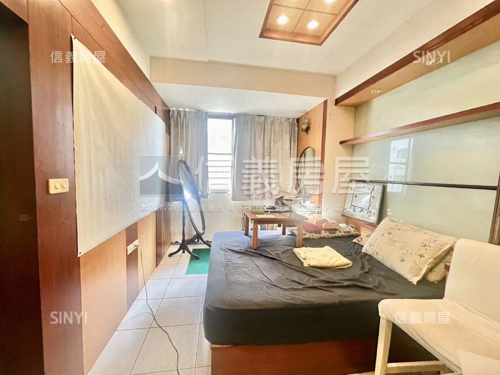 看這間！青青校樹四房車位房屋室內格局與周邊環境