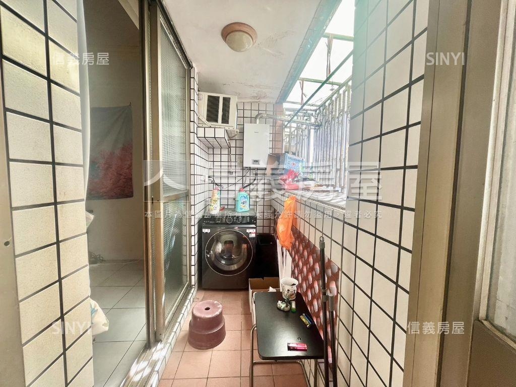 看這間！青青校樹四房車位房屋室內格局與周邊環境