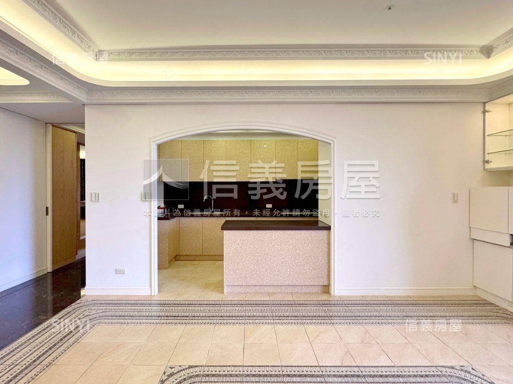 國家首席秀景蓮心芳華名邸房屋室內格局與周邊環境