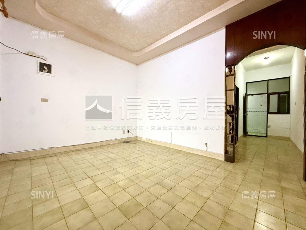 東區傳統孝親透天房屋室內格局與周邊環境