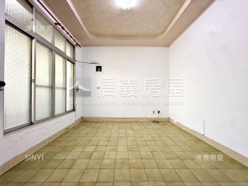 東區傳統孝親透天房屋室內格局與周邊環境