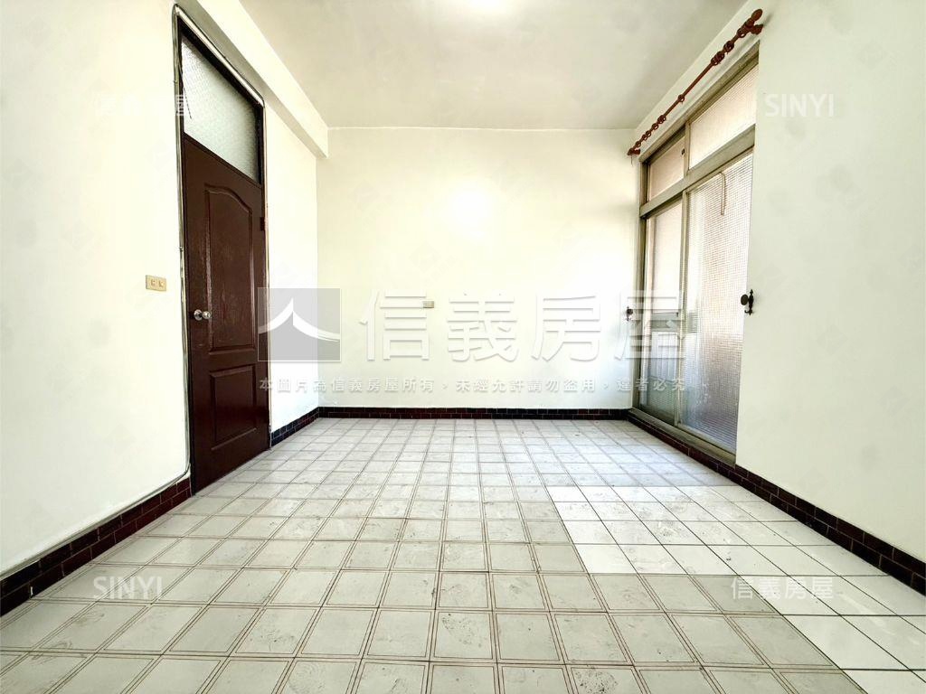 東區傳統孝親透天房屋室內格局與周邊環境