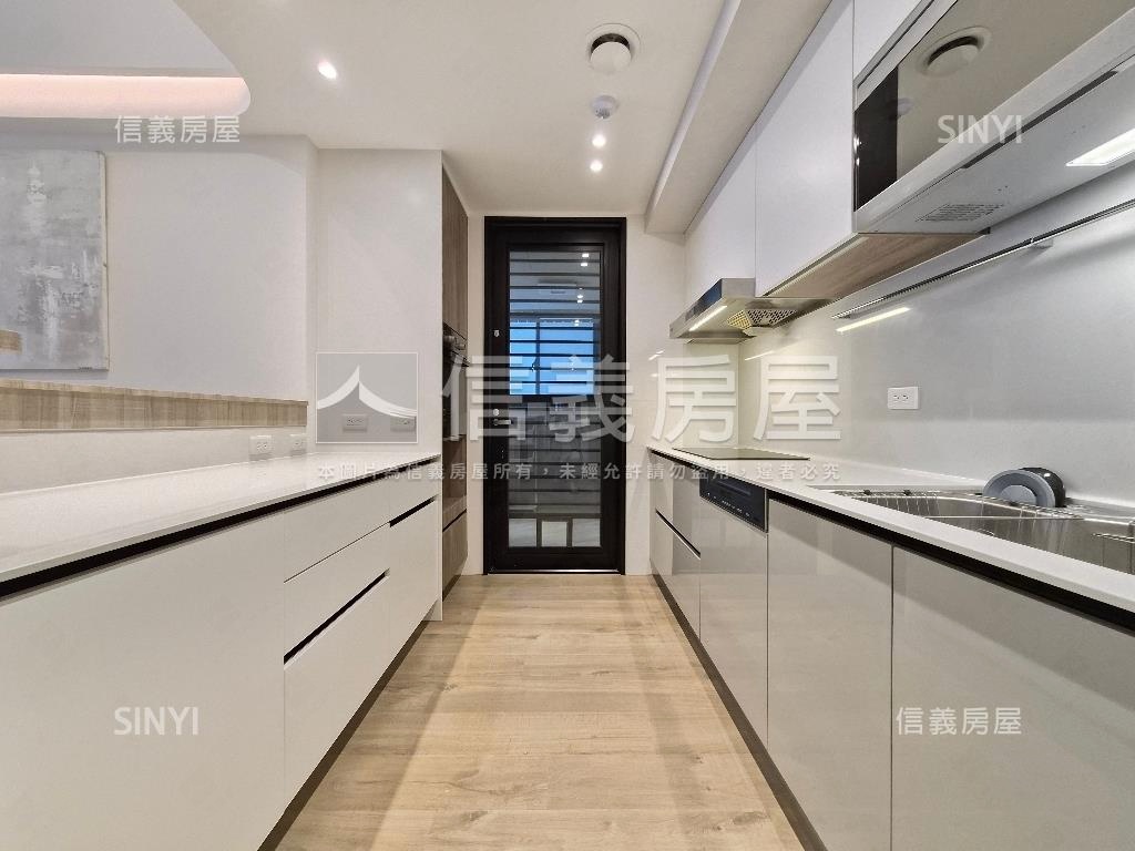 惠宇大容三房雙平車精裝戶房屋室內格局與周邊環境