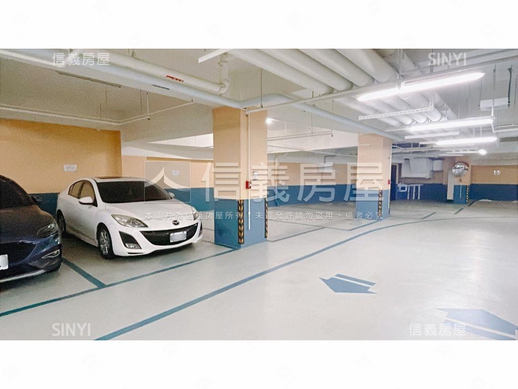 專任中國醫大視野兩房平車房屋室內格局與周邊環境