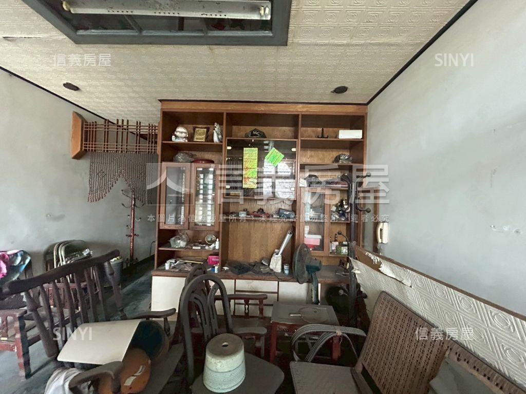 湖內近台１線正街透店房屋室內格局與周邊環境