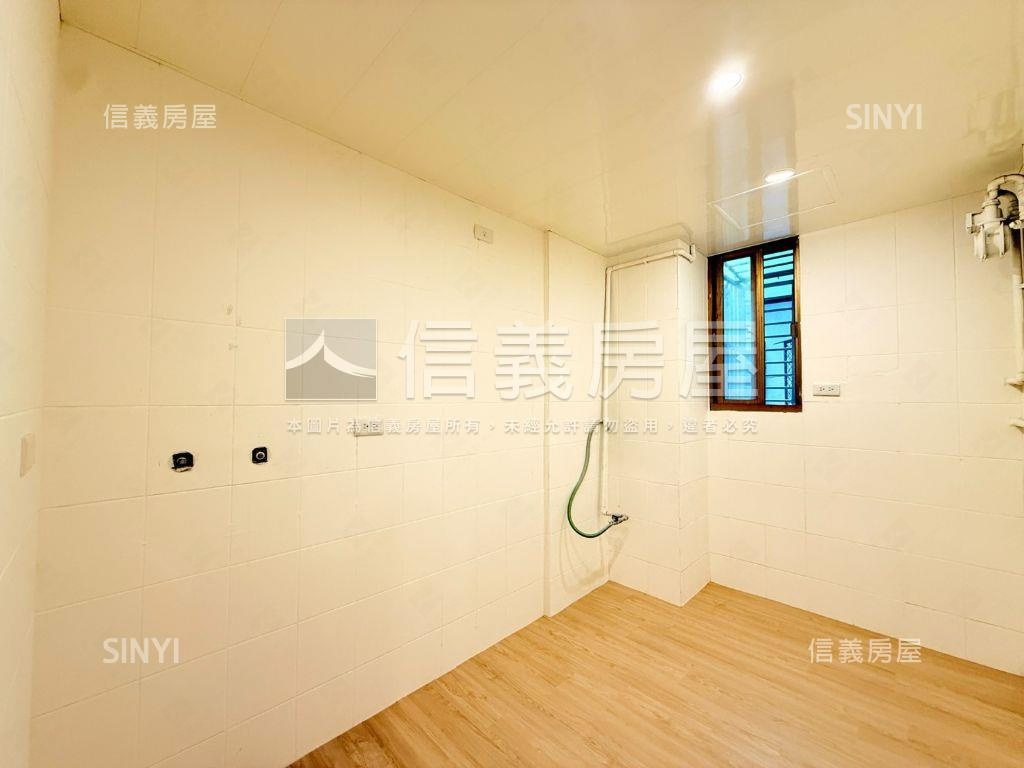 和平公園‧電梯華廈大三房房屋室內格局與周邊環境