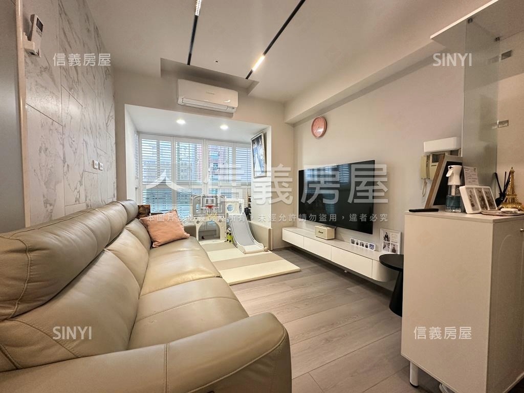 北歐風仁愛特區兩房房屋室內格局與周邊環境