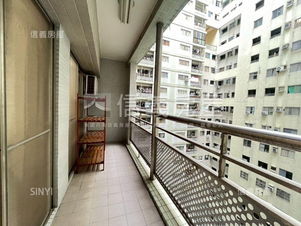 【推薦】高醫景觀四房平車房屋室內格局與周邊環境