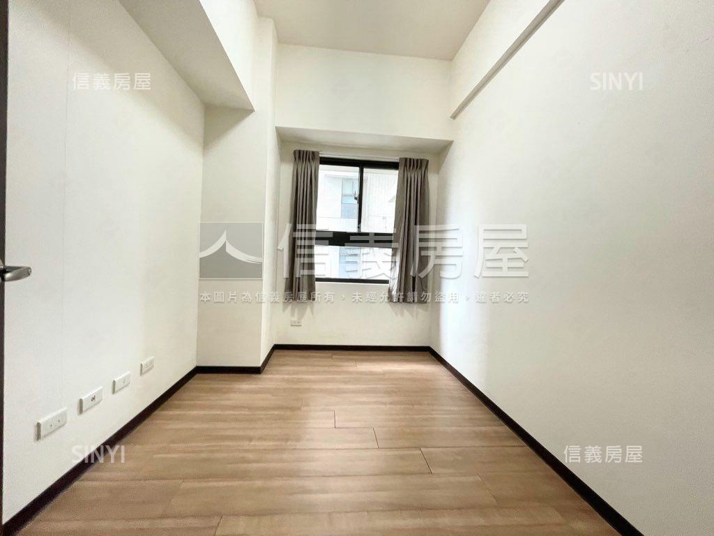 美河市面山景廊道樹海房屋室內格局與周邊環境